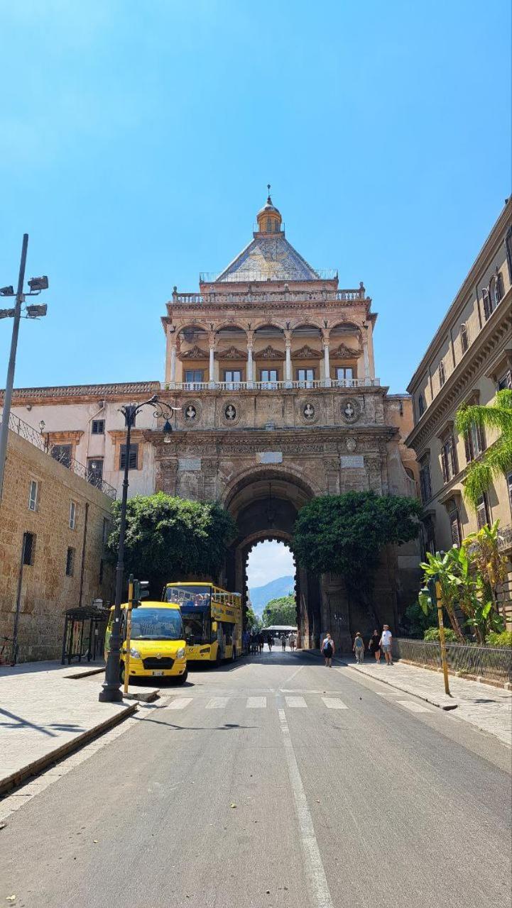 Apartamento La Porta Dei Mori Palermo Exterior foto